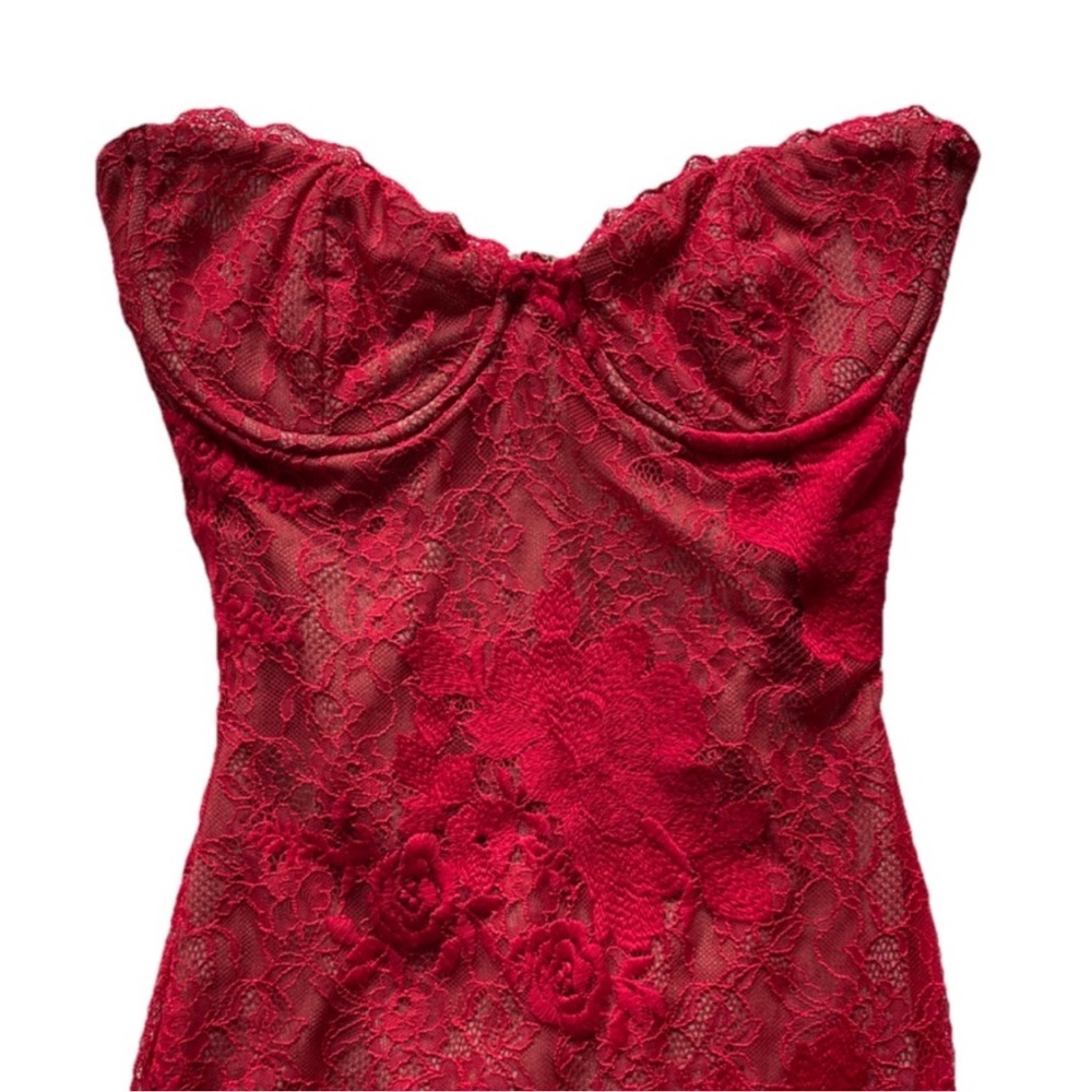 House of CB Lucienne Strapless Maxi Dress Red Lace Corset Gown Size Small - Picture 5 of 7
